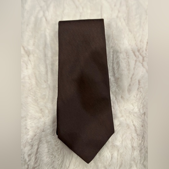 $3.00 - 15 TIES Stafford , Croft & Barrow ,apt9 , J,Ferrar ,Jones NY ect. - Picture 3 of 15